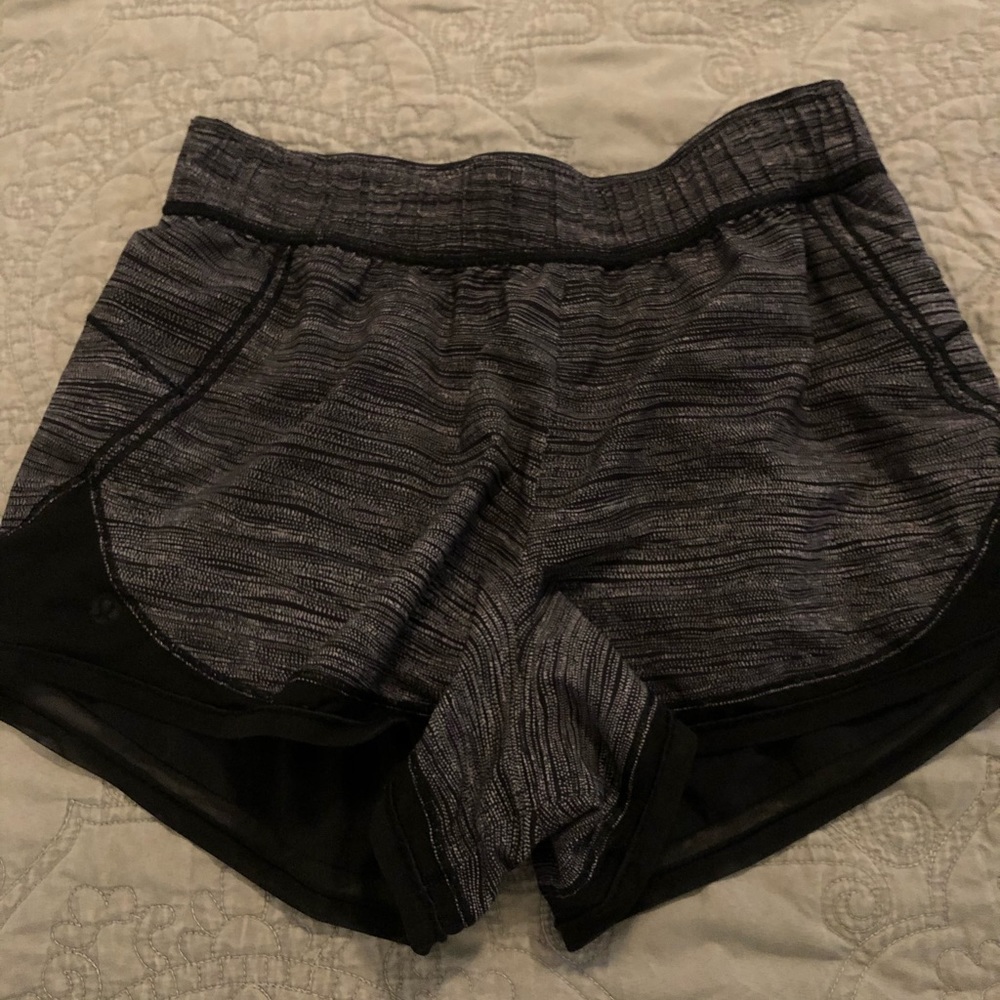 REVERSABLE LULU SHORTS